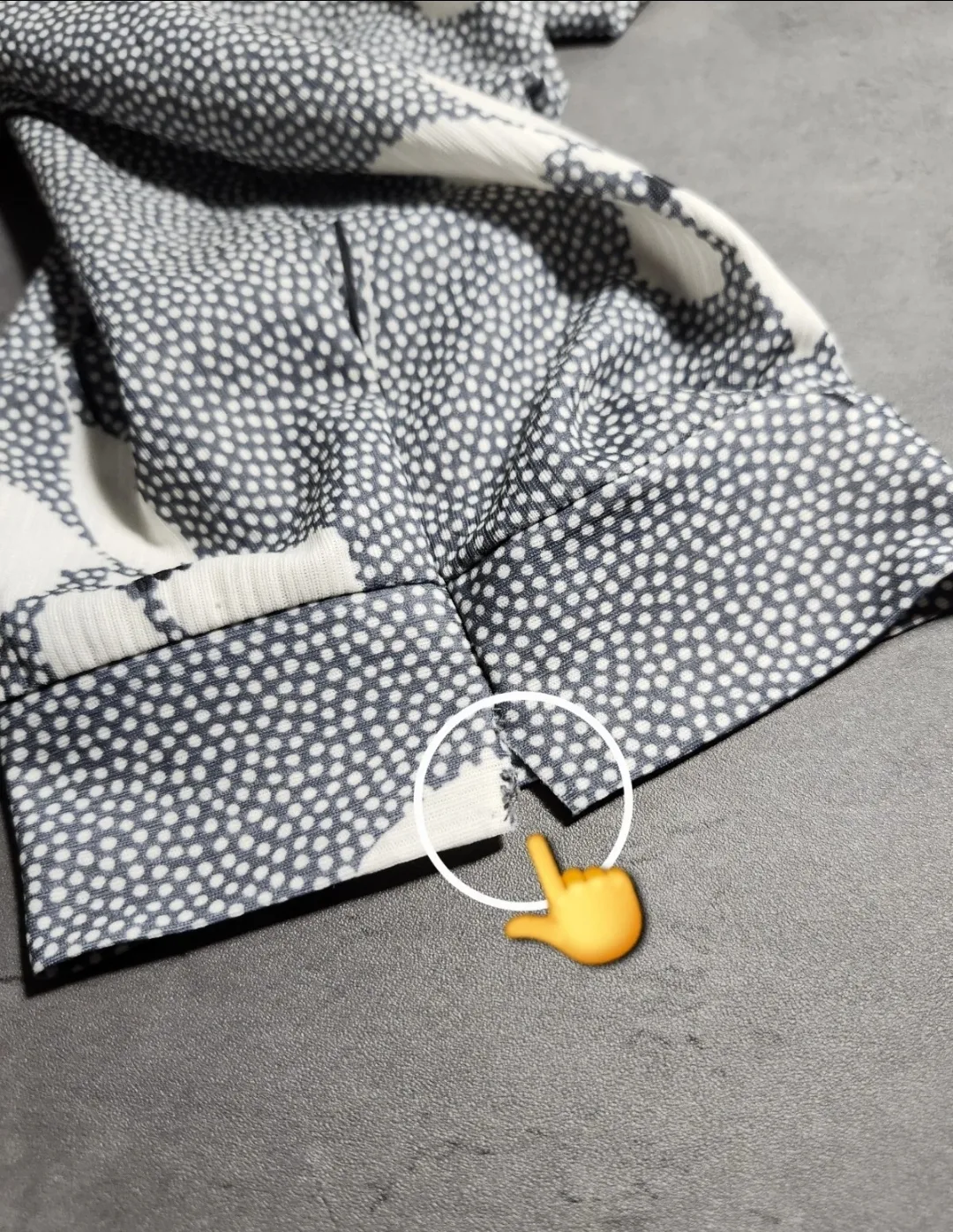 Women's Top XL - 5 image indicator(3)