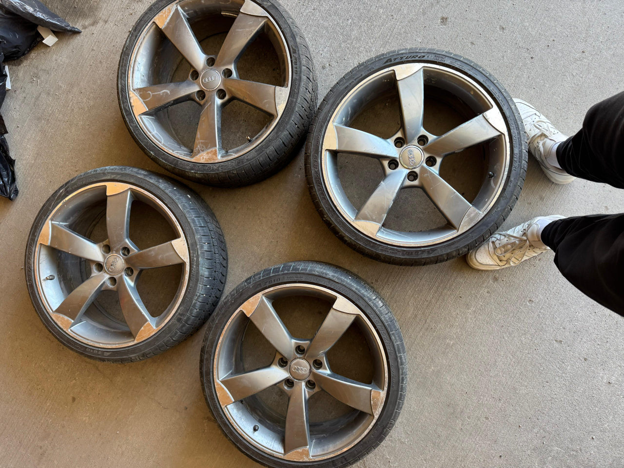 Audi Alloy Wheels with Tires - Set of 4 - photo 3