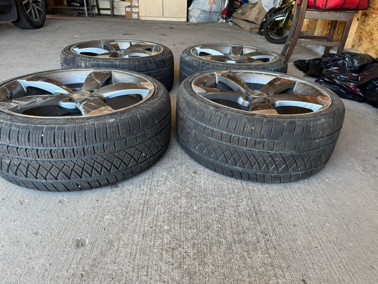 Audi Alloy Wheels with Tires - Set of 4 - photo 5