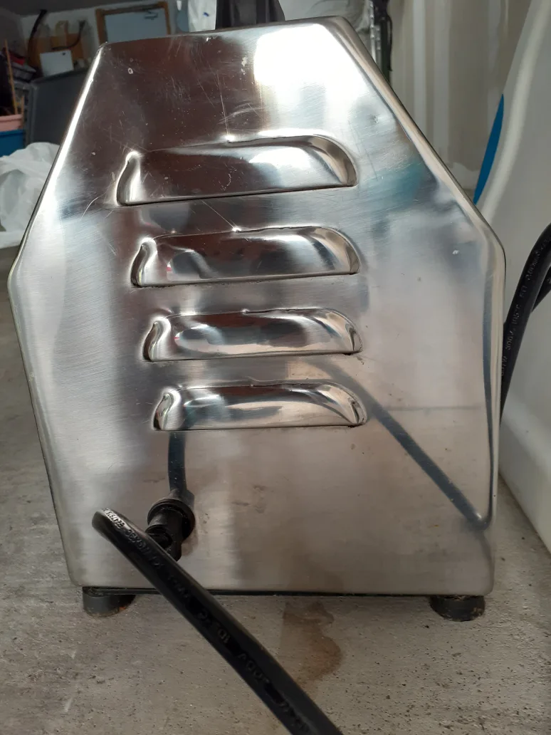 Zhuhai Eagle AE-MC12 Meat Grinder image indicator(4)