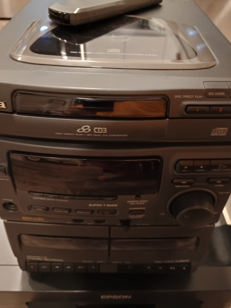 Aiwa NSX-V20 Digital Audio System - photo 3