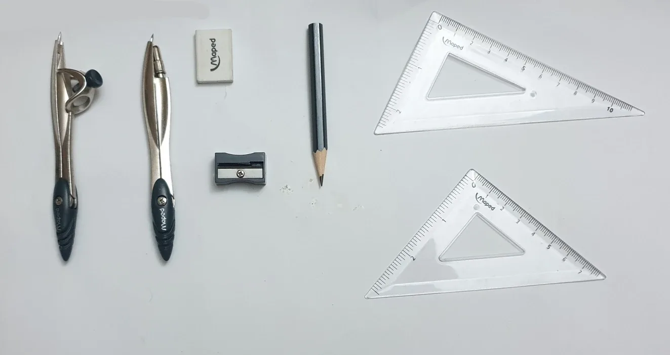 📐Geometry Set with Case📏 image indicator(4)