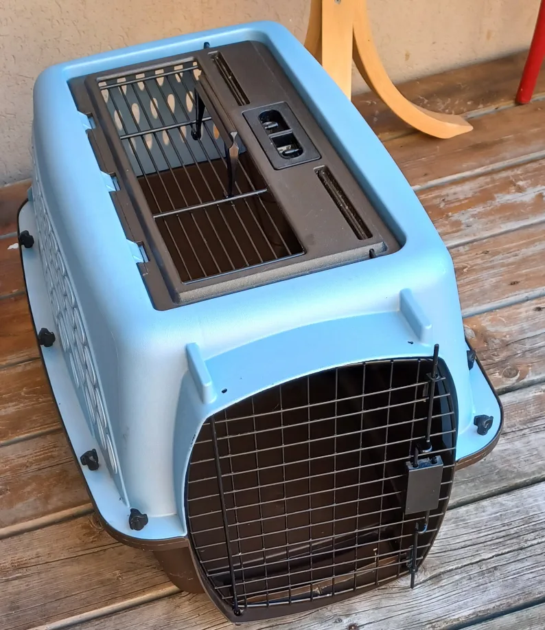 2 Door 24" Pet Shuttle thumbnail