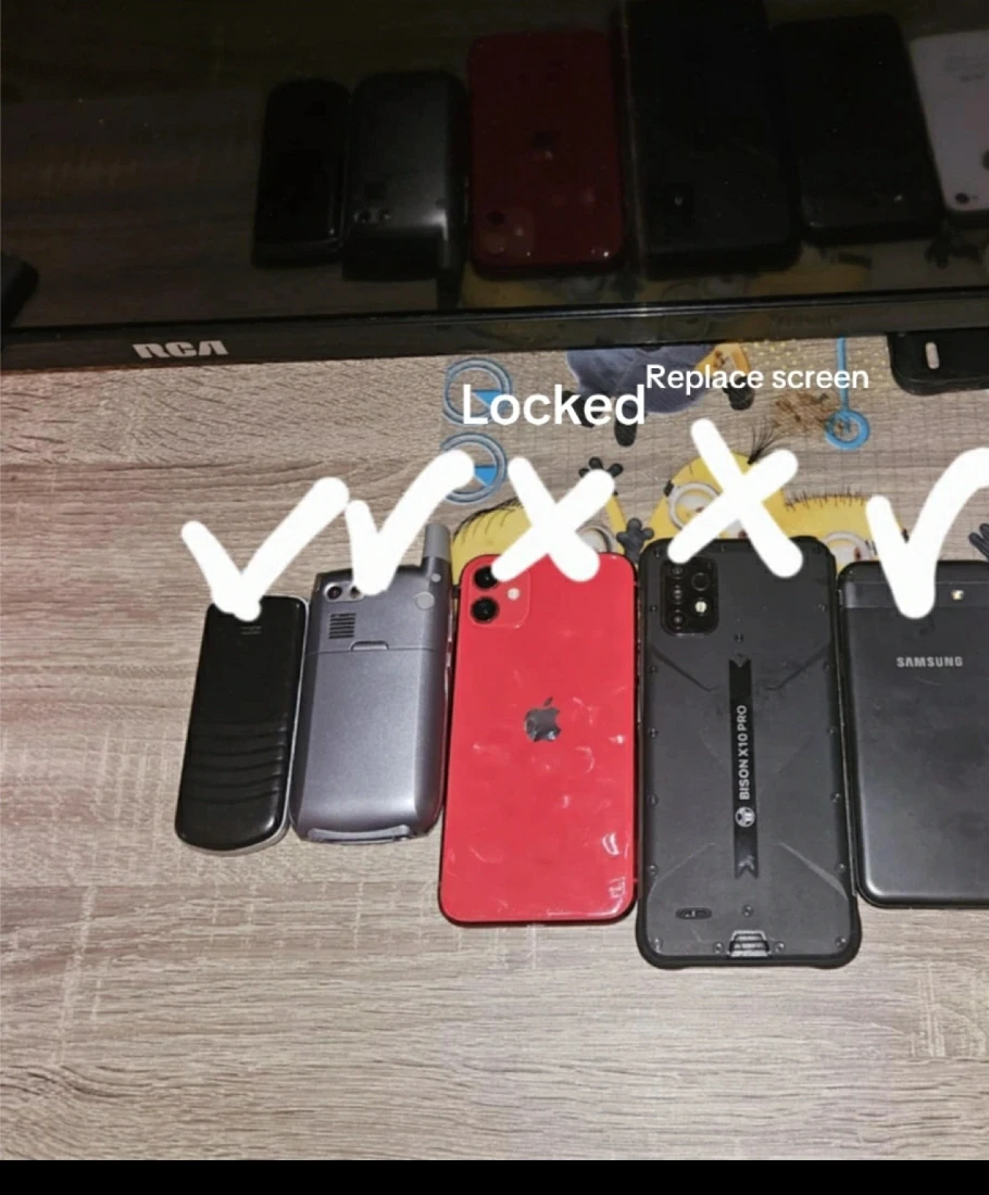 5 Phones 2 not working good 3 working great - photo 2