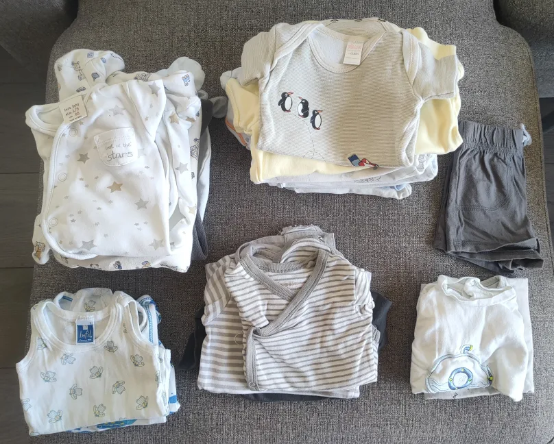 Baby Clothes Bundle 0-3 months (30 pieces) thumbnail