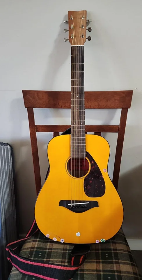 JR1 FG-JUNIOR Yamaha Acoustic Guitar thumbnail