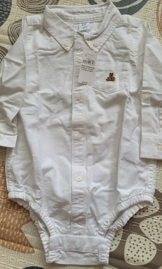 Baby GAP First Favorites Oxford Bodysuit 18-24 M thumbnail