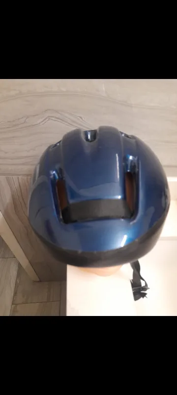 Blue Adult Bike Helmet - Size M #Freecycle image indicator(2)