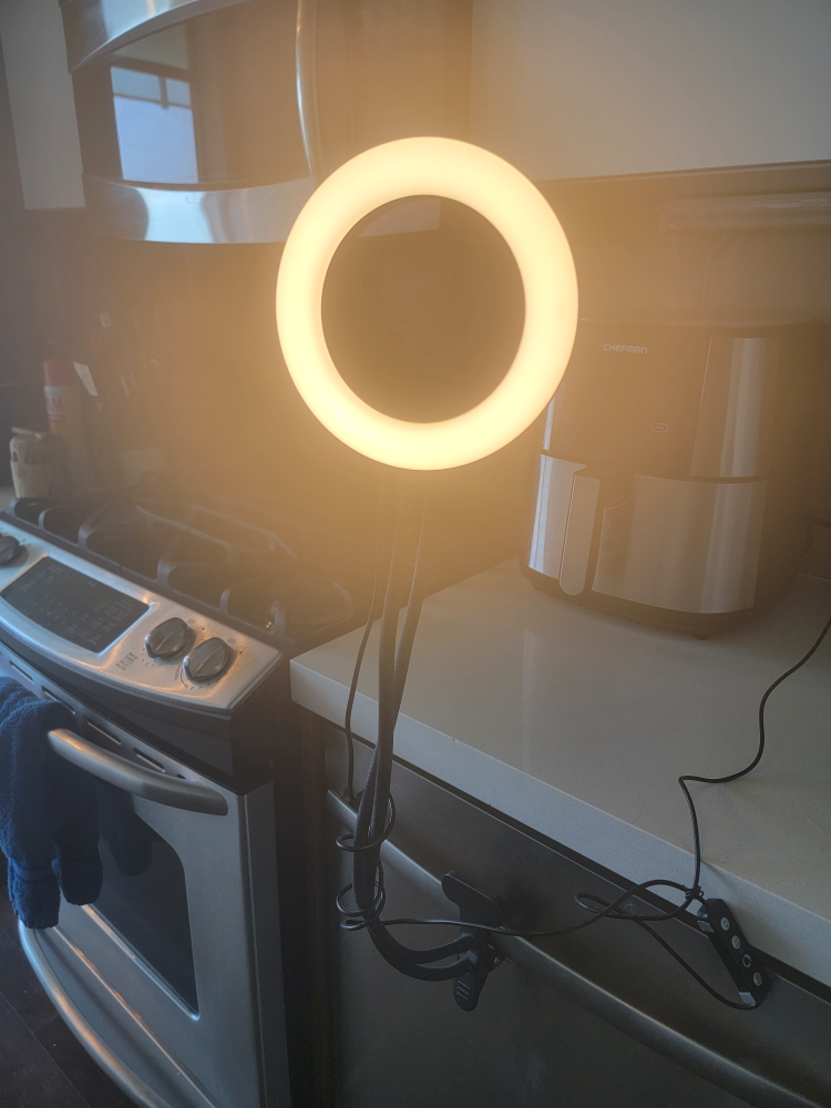 LED Ring Light with Clip - photo 3