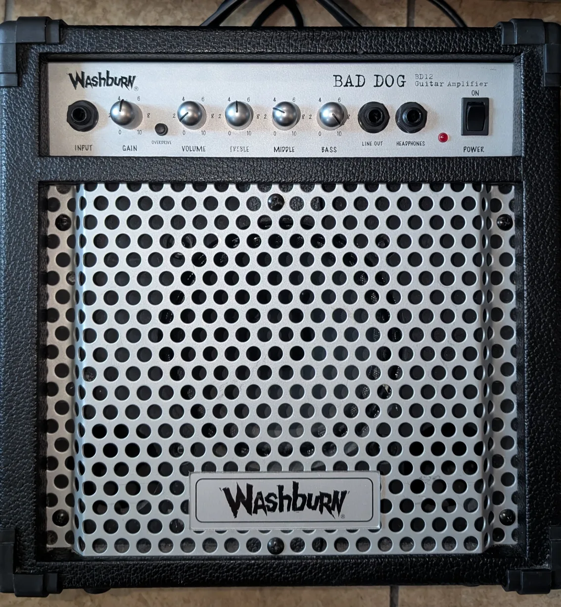 Washburn Bad Dog BD12 Guitar Amplifier image indicator(3)