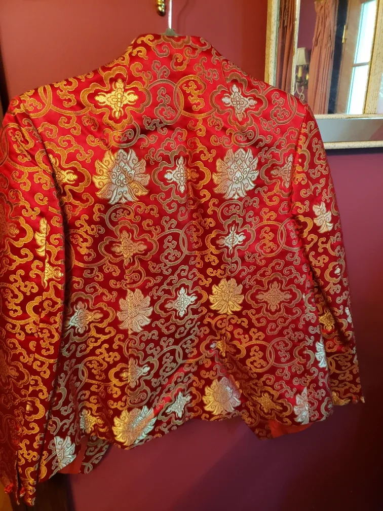 Lingmei Red & Gold Patterned Jacket image indicator(3)