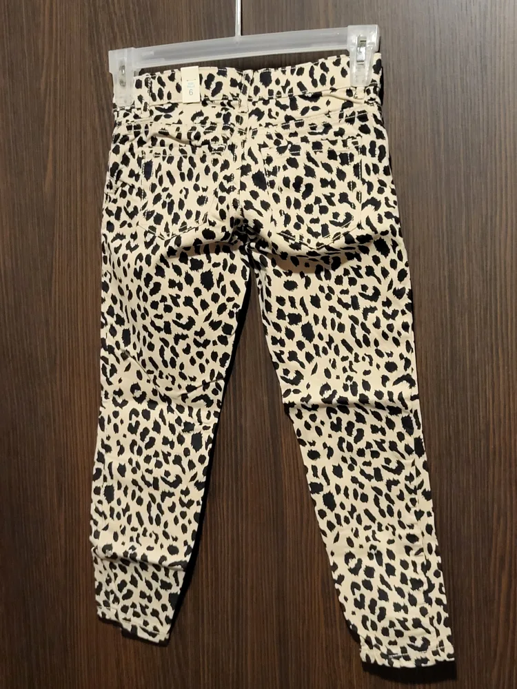 Children’s Place Pants Size: 6 image indicator(5)