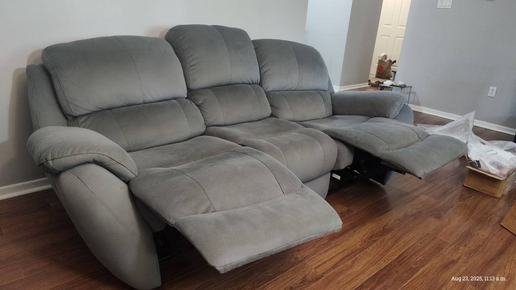 Grey 3-Seat Reclining Sofa - Moving out of my place - photo 4