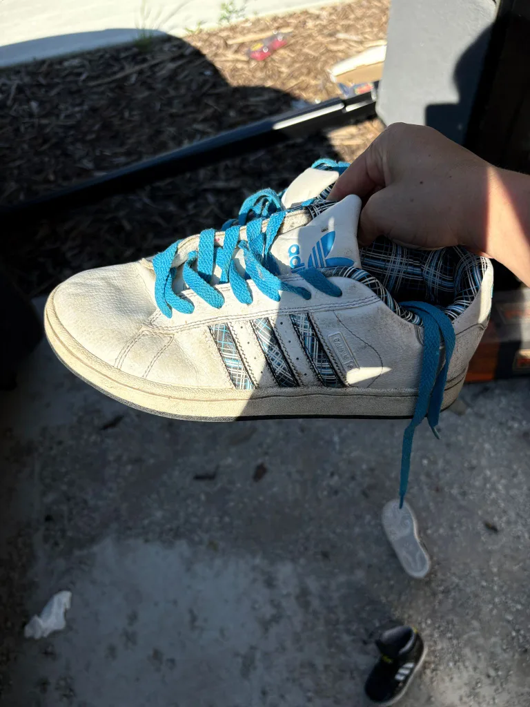 Adidas Campus Shoes - Size 9 US thumbnail