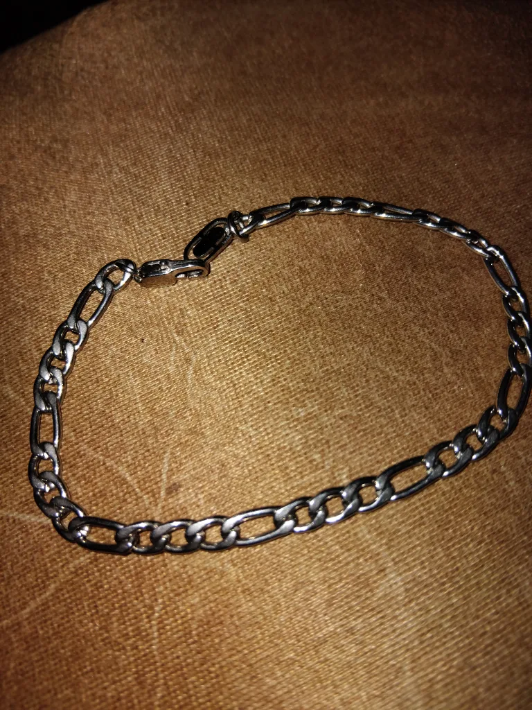 Silver Plated Figaro Chain Bracelet image indicator(2)