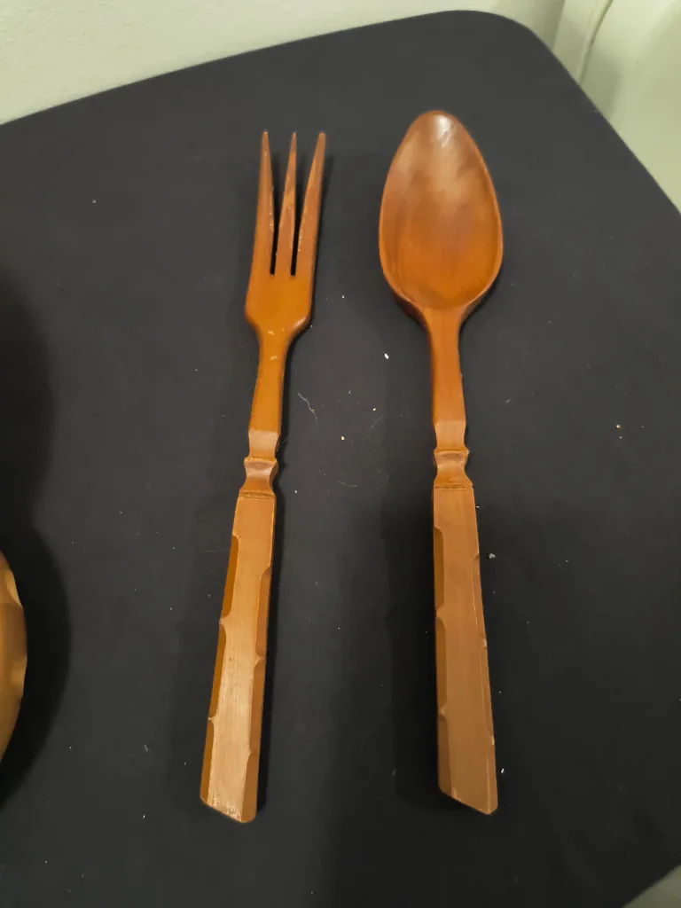 Wooden Salad Bow Set with Fork and Spoon and serving bowls image indicator(2)