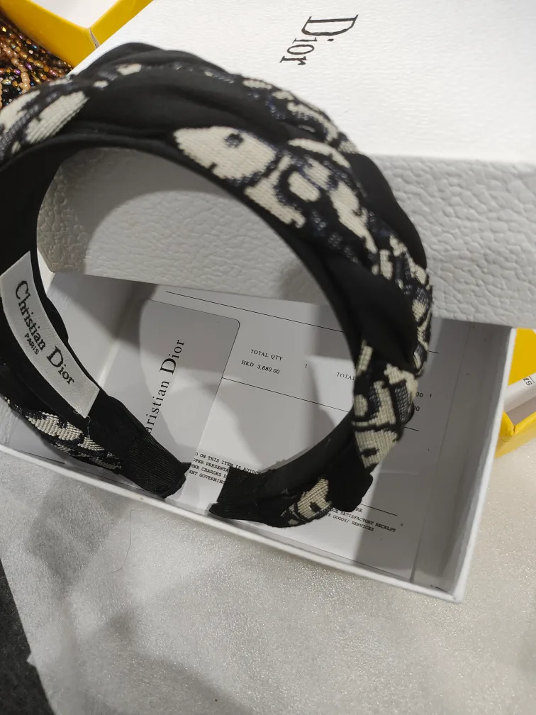 Dior Headband - Black & White image indicator(5)