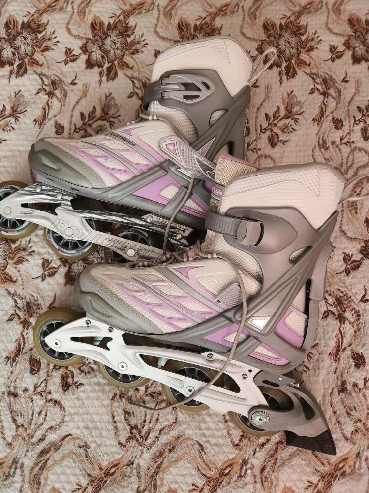 Rollerblade Inline Skates - Size 8 w