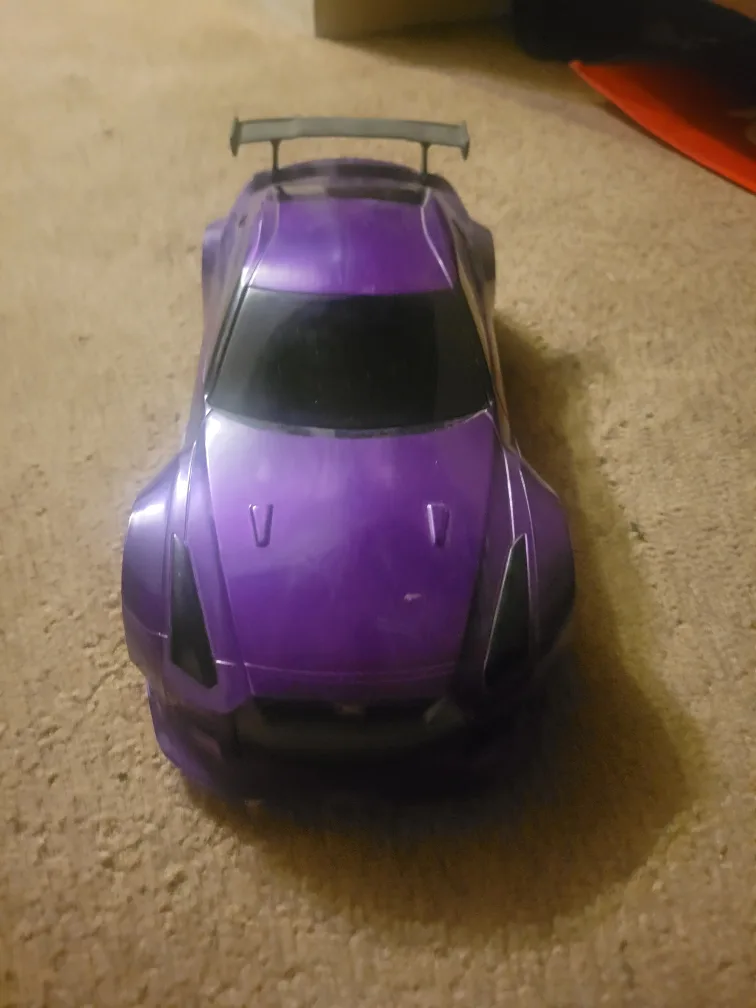 remote control cars- Purple Nissan GTR & Red Car image indicator(3)