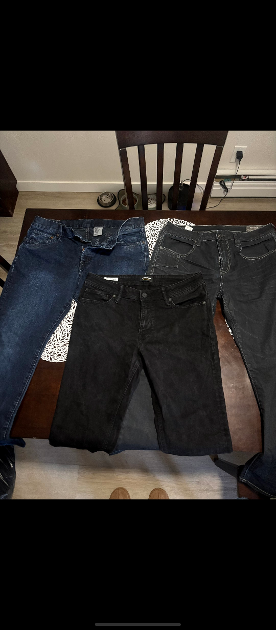 Assorted Men's/ women's Jeans & Pants 🧡 - photo 2