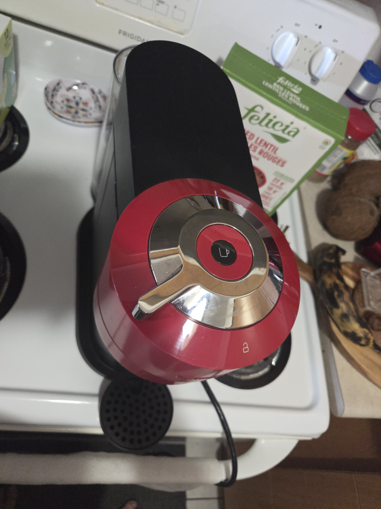 Nespresso Vertuo Next Coffee Machine - photo 3