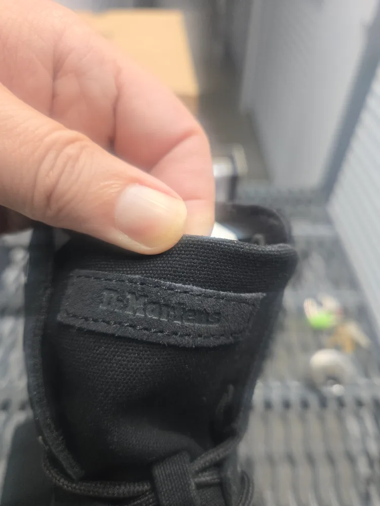 Dr. Martens Combs II Canvas/Suede WP Black US 9 image indicator(3)