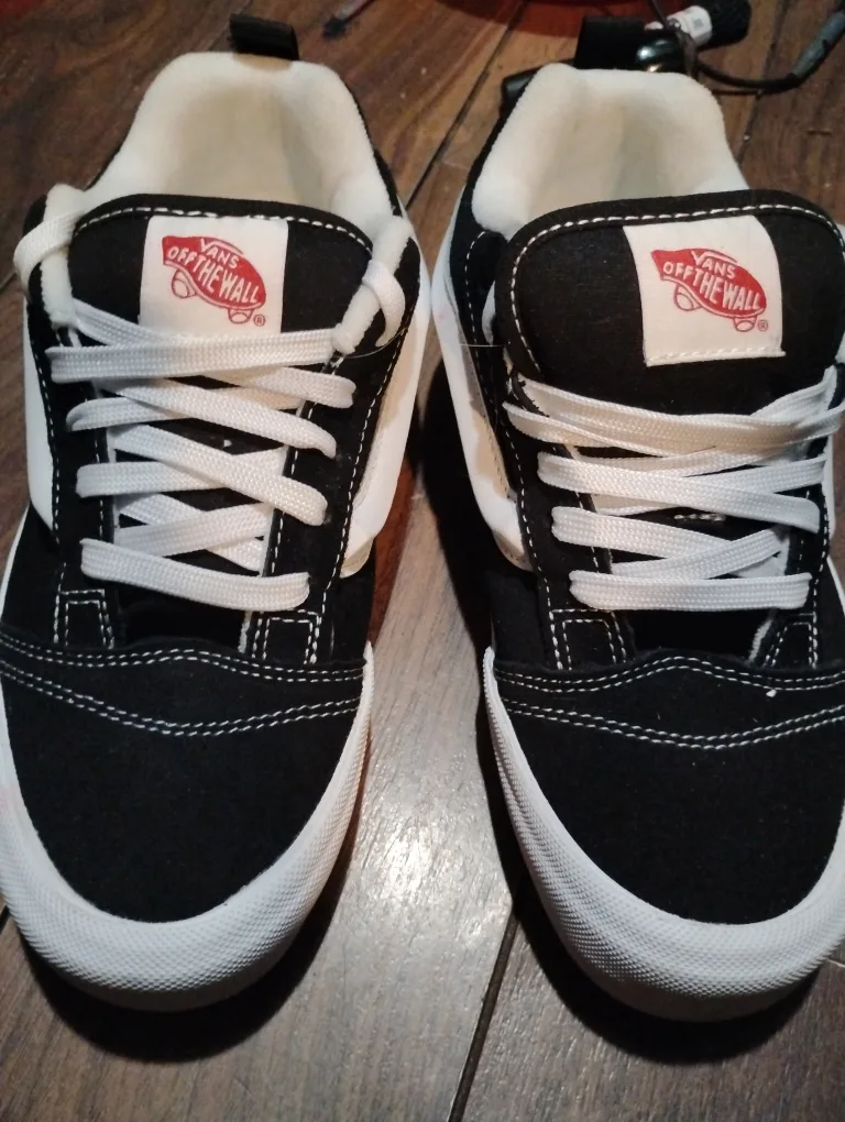 Vans Lowland CC Black/White, Women's 7.5 image indicator(4)