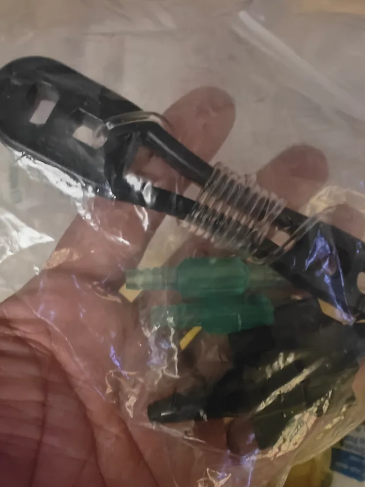 Sunset Oxygen Regulator & Salter Labs Nasal Cannulas image indicator(4)