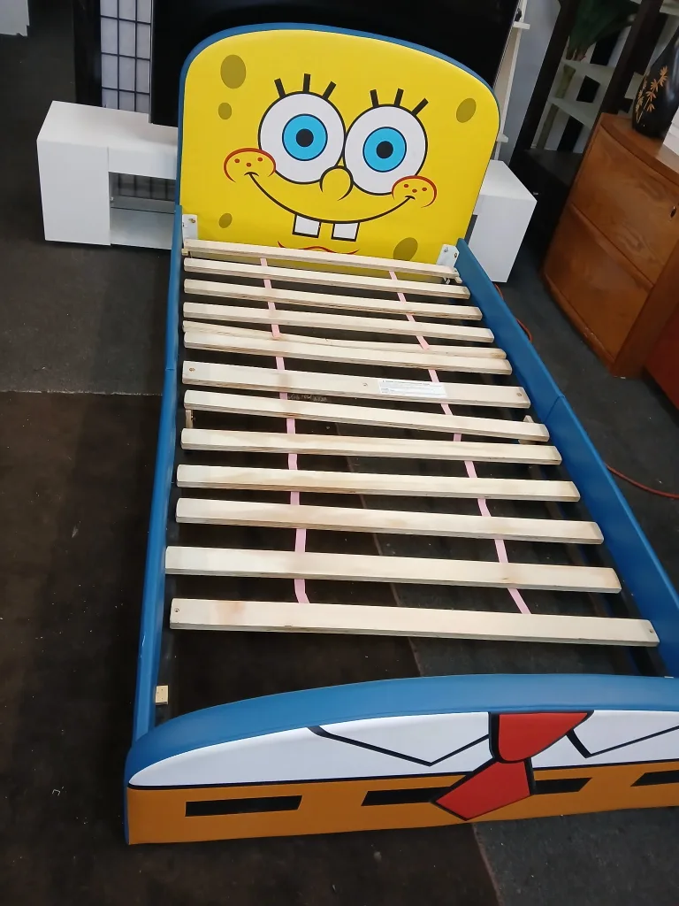 kids tween bed thumbnail