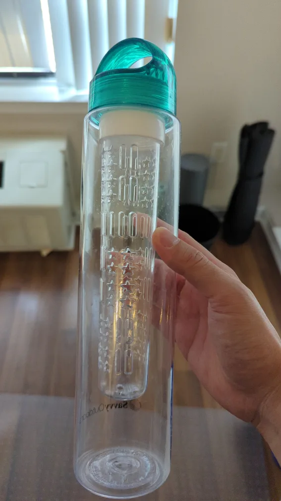 Infusion Water Bottle - Clear with Green Lid
