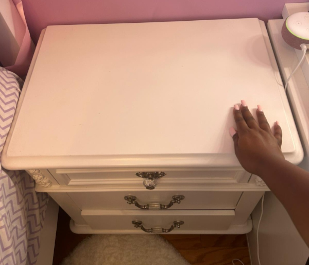 White 3-Drawer Nightstand - photo 2