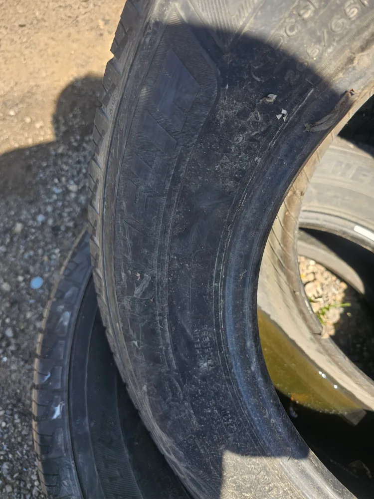 2X265/65/R18 mechelin primacy all season tires only pair image indicator(2)