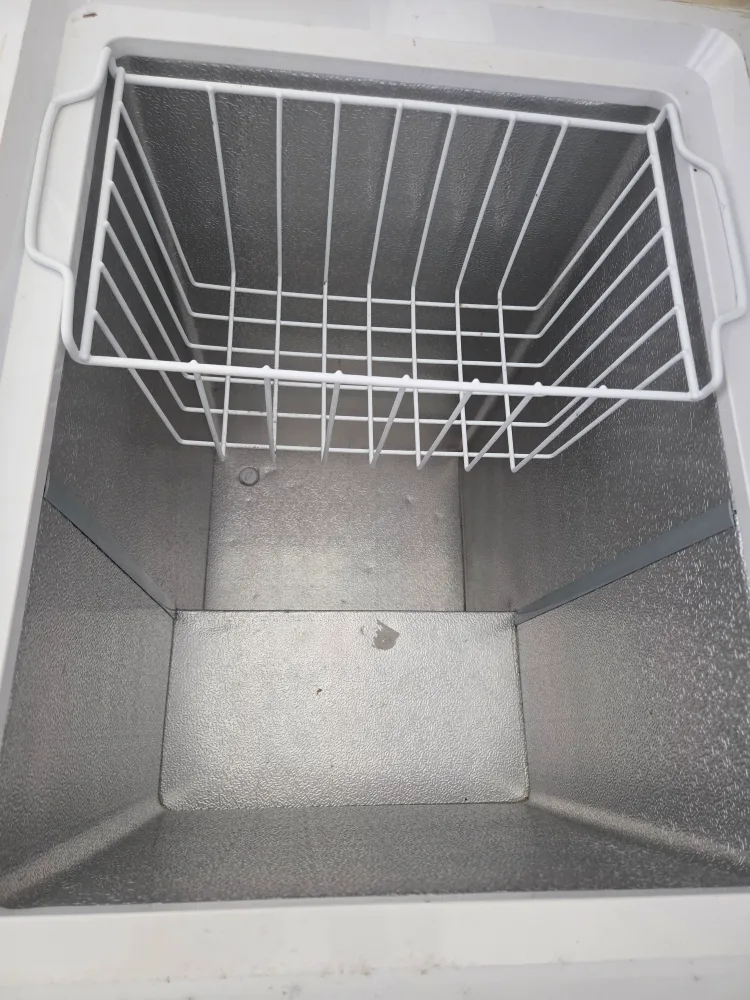 Danby Chest Freezer image indicator(3)