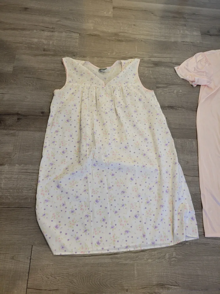 2 Vintage Nightgowns - medium image indicator(2)