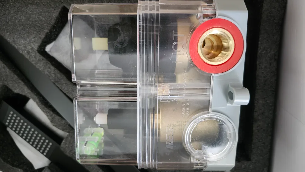 KES Shower System XBE305 - New in Box! image indicator(6)