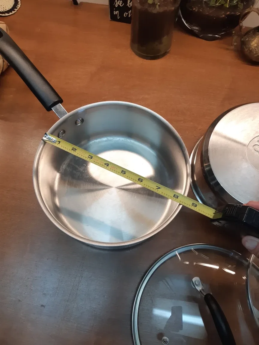 set of 2 master chef pots with lids image indicator(4)