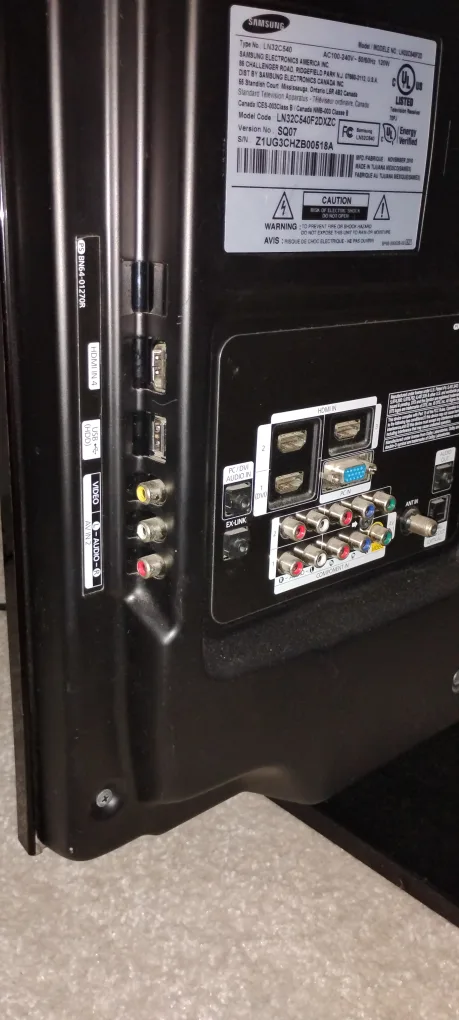 Samsung LN32C640F2D 32" LCD TV image indicator(5)