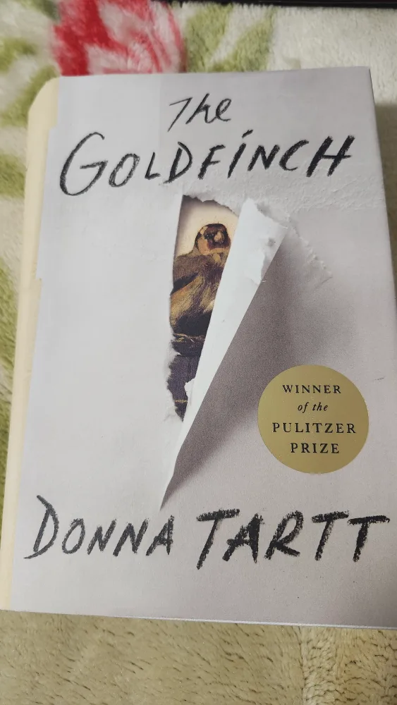The Goldfinch by Donna Tartt thumbnail