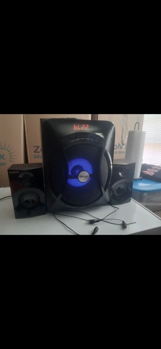 Multimedia Bluetooth with Speaker System image indicator(2)