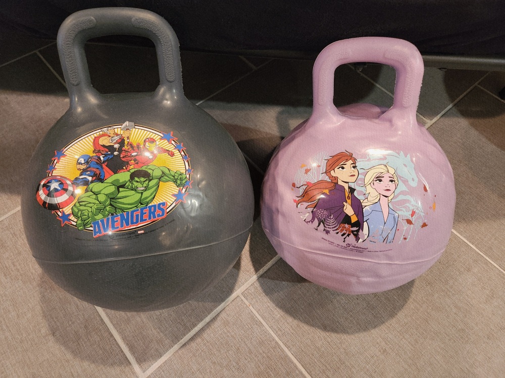 Hedstrom Hopper Ball - Avengers & Frozen