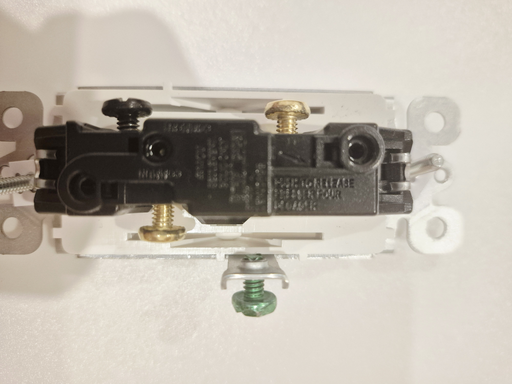 Set of 5 New White Electrical Light Switch - photo 5