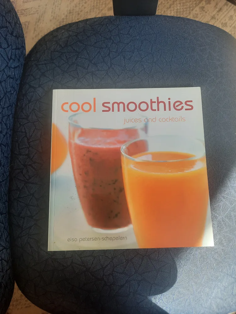 Cool Smoothies:Recipe Book Pick Up Only