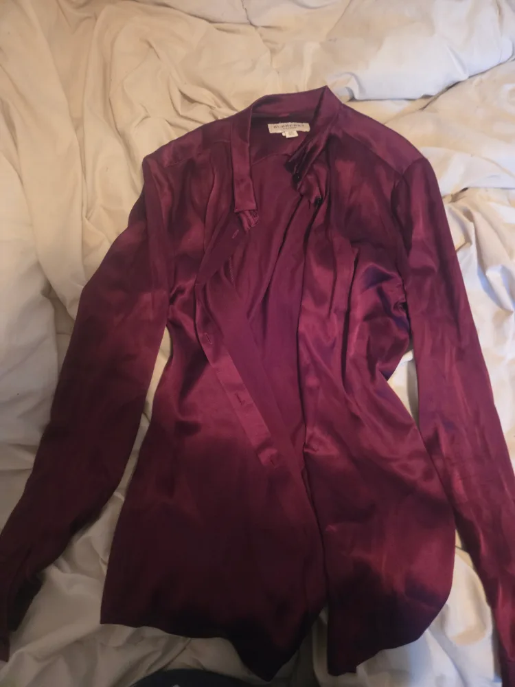 Burberry London Blouse, Size 8, Burgundy