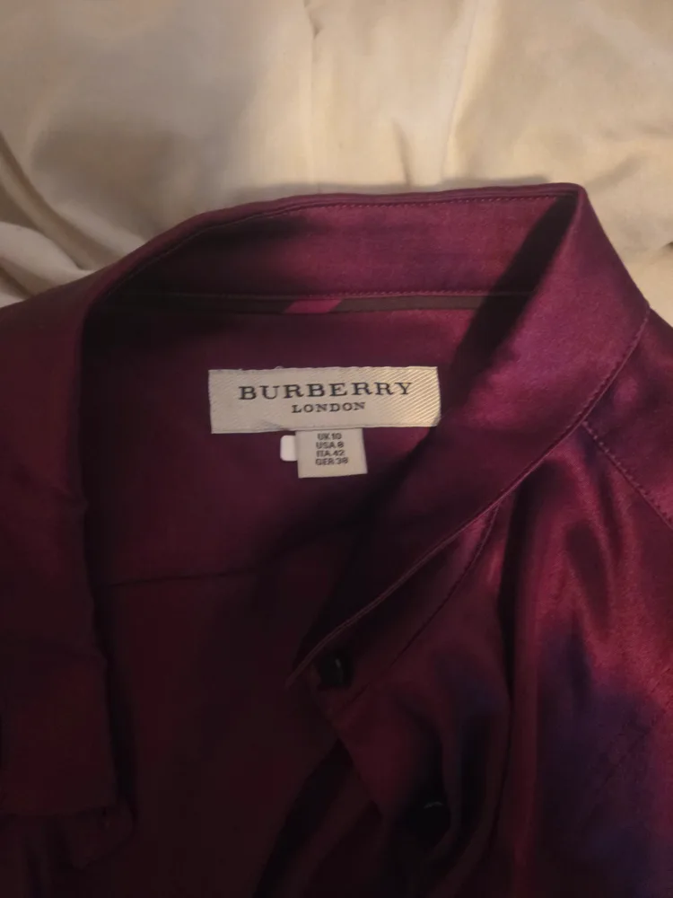 Burberry London Blouse, Size 8, Burgundy image indicator(2)