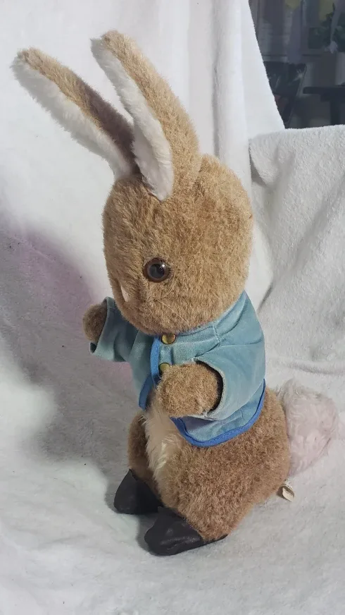 Vintage Peter Rabbit Doll and Collector Edition Set image indicator(3)