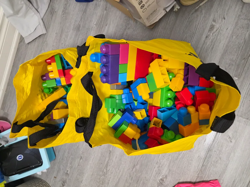 Mega Bloks for free. thumbnail