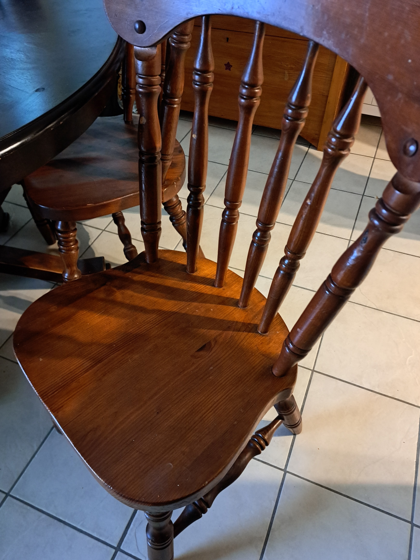 Round Wooden Dining Table with 5 Chairs - photo 5