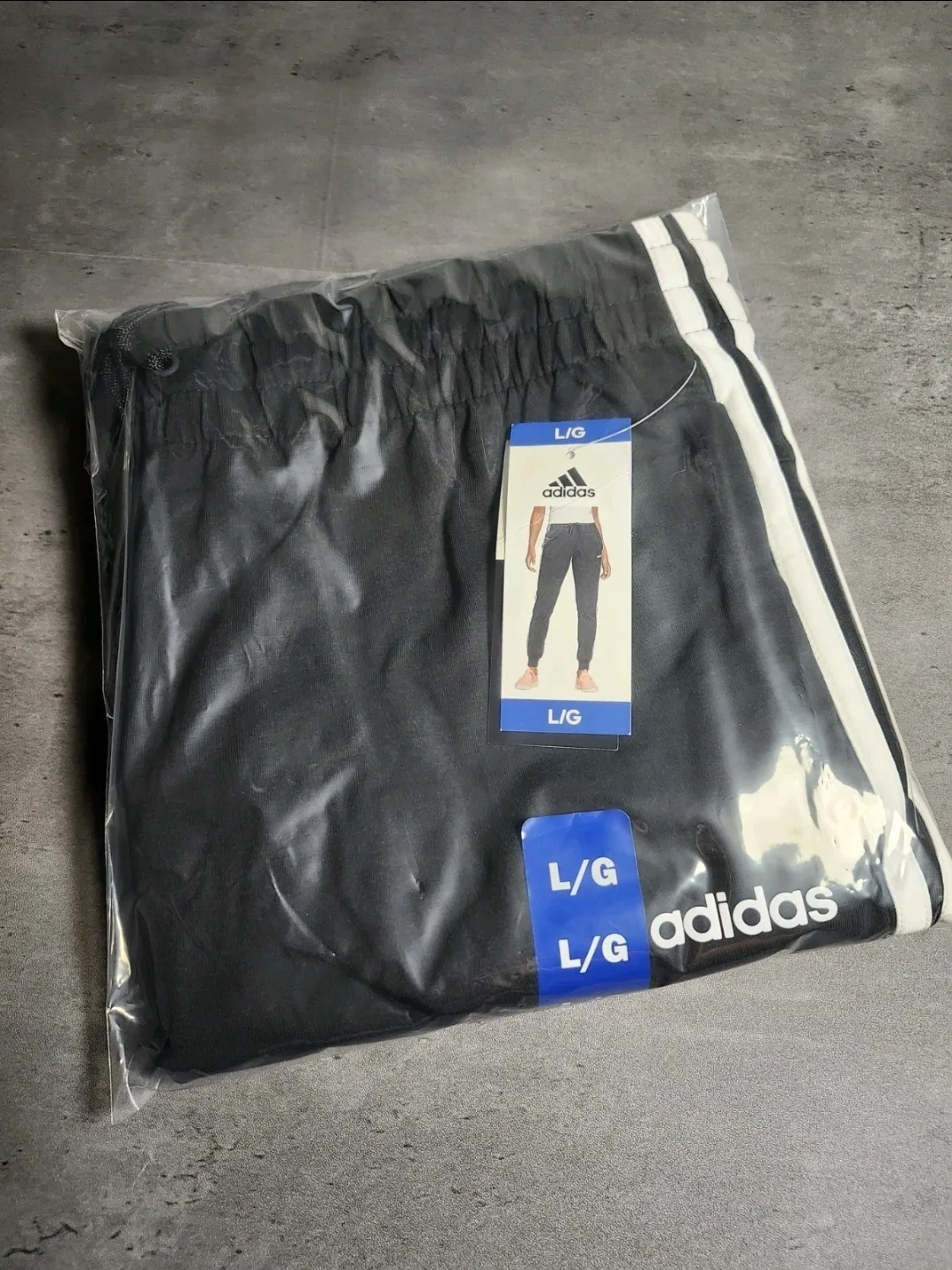 Women's Sweatpants L - 1 image indicator(3)