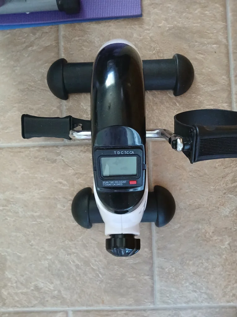 Portable Exercise Pedal Bike image indicator(4)