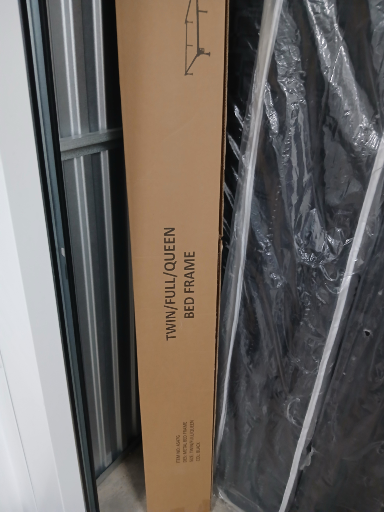 Twin size bed set - photo 2